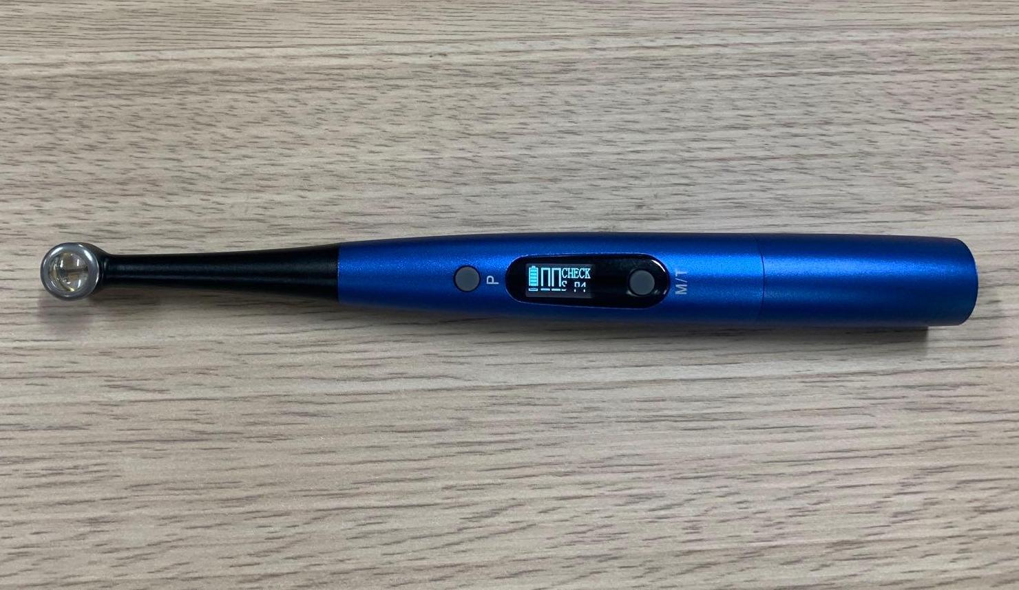 Vrn®歯科用LED光照射器DV-50